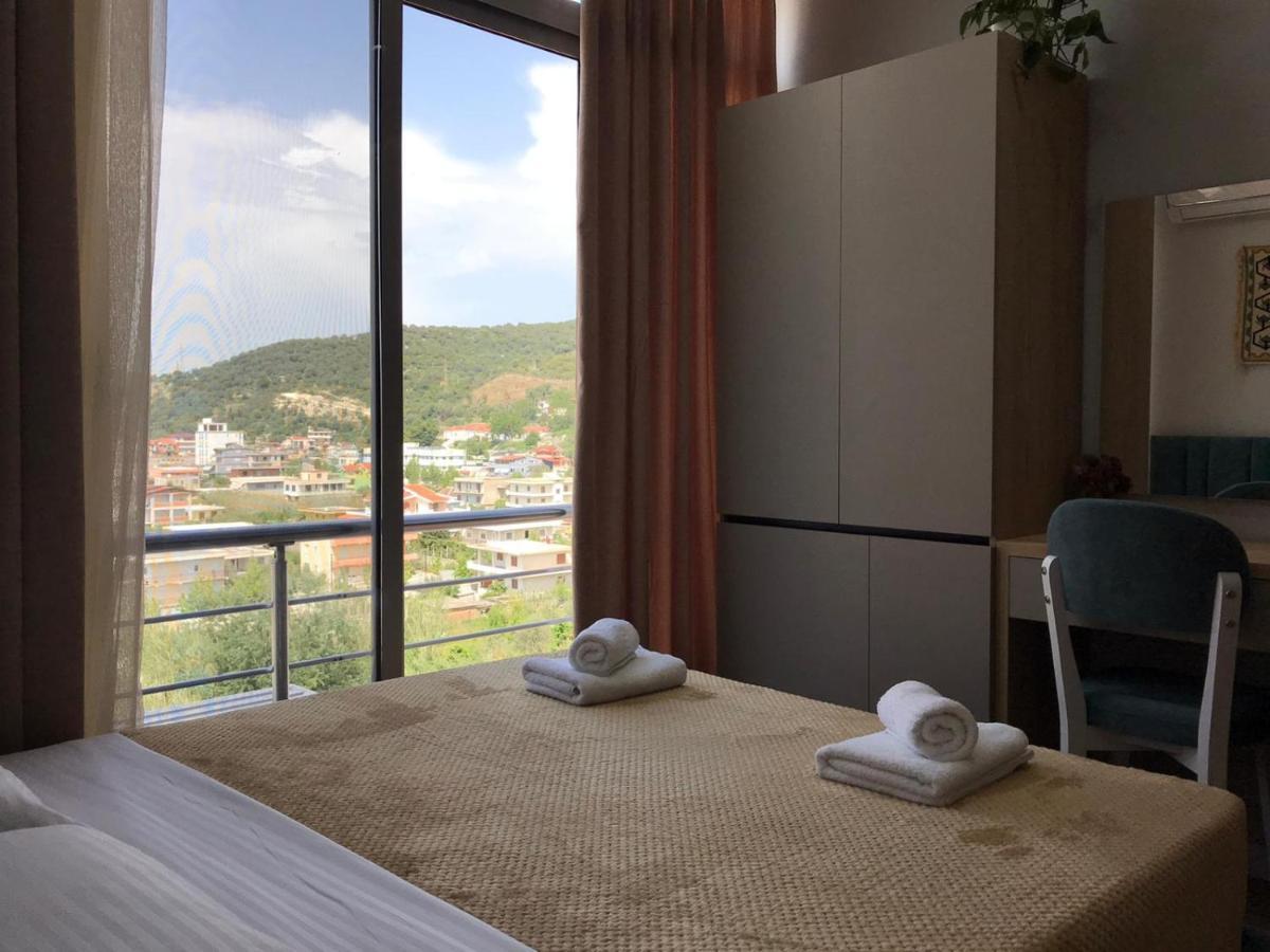Savi Accomodations - Suite Lungomare Vlorë Esterno foto