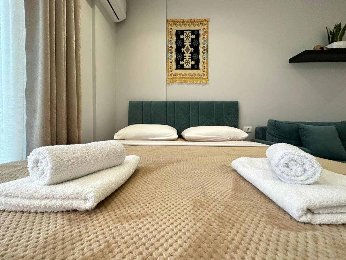 Savi Accomodations - Suite Lungomare Vlorë Esterno foto